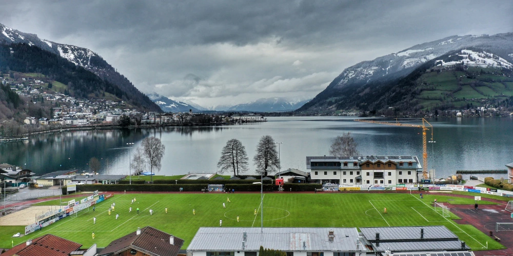 Alois-Latini-Stadion - Zell am See - Österreich